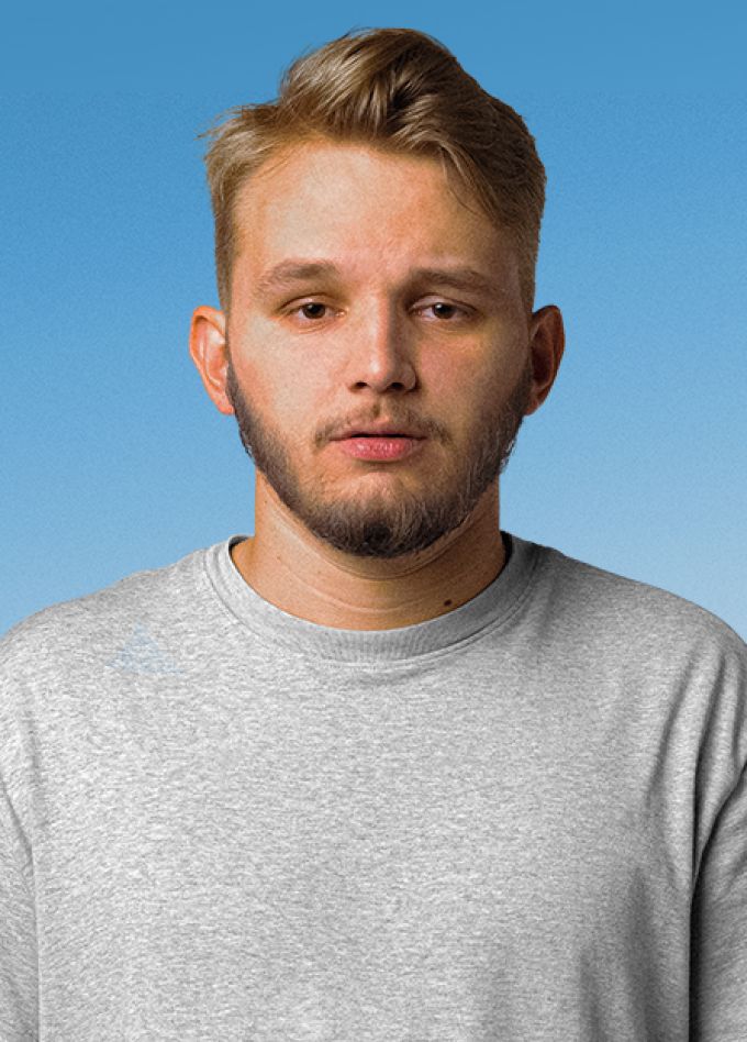 КИРИЛЛ МАЗУР