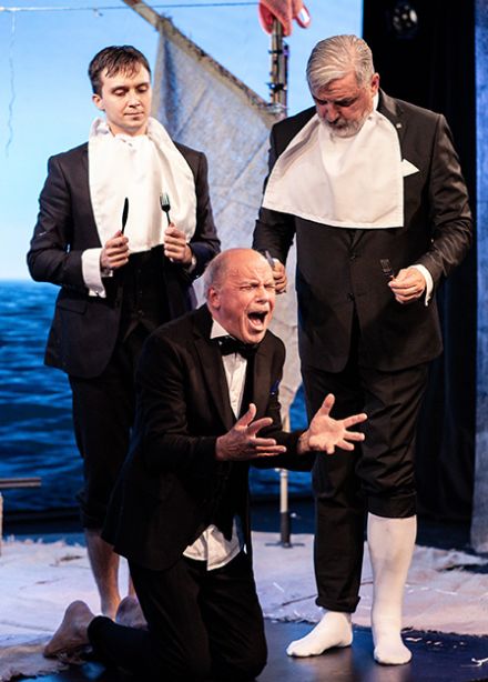 Трое на плоту, не считая носорогов. ПРЕМЬЕРА.