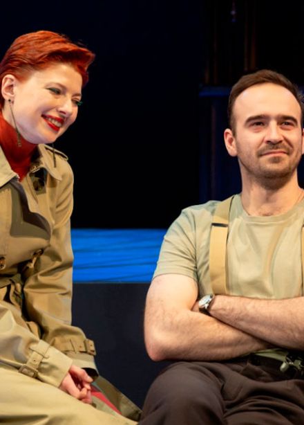 Глубокое синее море