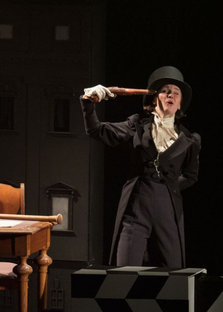 Спектакль «ЕВГЕНИЙ ОНЕГИН. Урок русской литературы» Часть первая