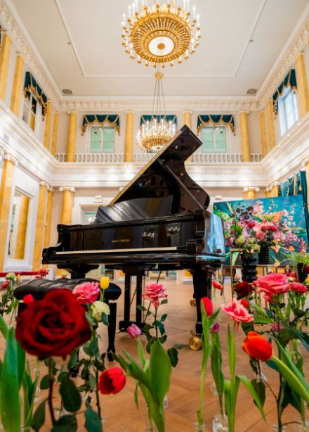 #В_ЦВЕТАХ: Шедевры классики в Усадьбе Державина