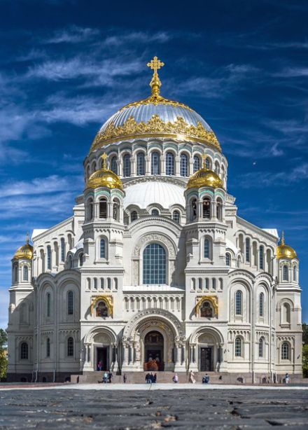 Индивидуальная обзорная экскурсия в Кронштадт на автомобиле