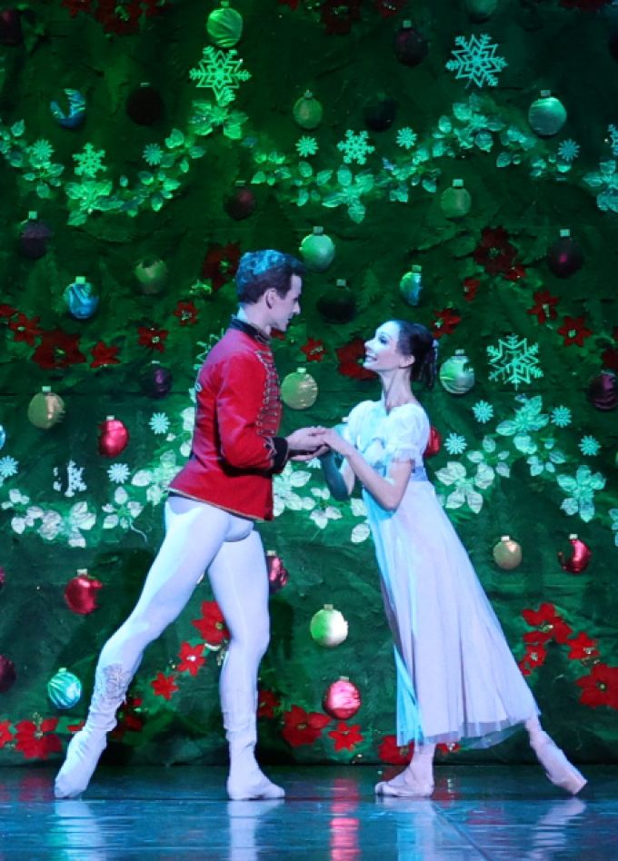 Балет "Щелкунчик" в Колизей-Арене