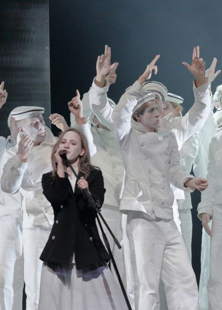 Оптимистическая трагедия. Прощальный бал