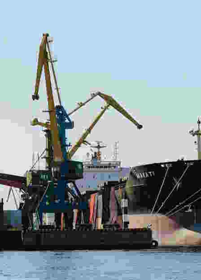 Морской Петербург на комфортабельном катере в мини группе до 11 человек