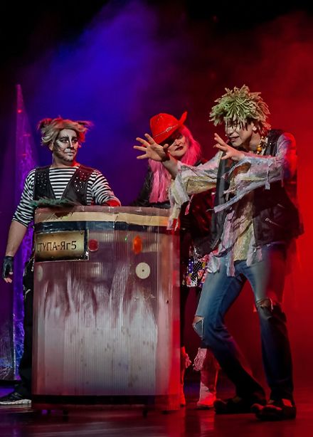 "Приключения Маши и Вити" (Санкт-Петербургский Музыкально-драматический театр "Синяя птица")