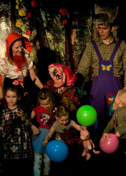 Сказка-игра "Красная шапочка" (Арт-центр Чеширский Кот)