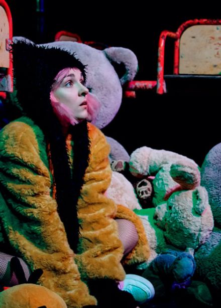 Гудбай, Китти