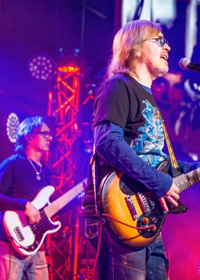 SAINT PETERSBURG PINK FLOYD SHOW