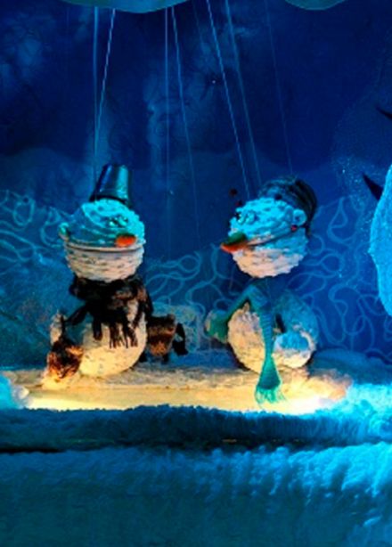 Спектакль "Солнышко и снежные человечки"