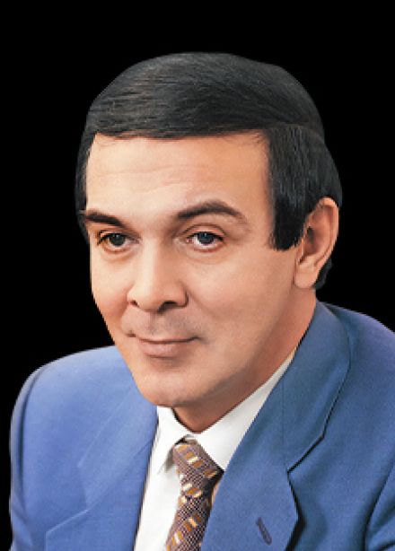 "Памяти Великого Муслима Магомаева"