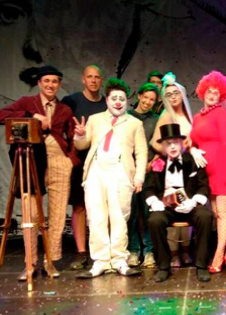 Озорное ревю