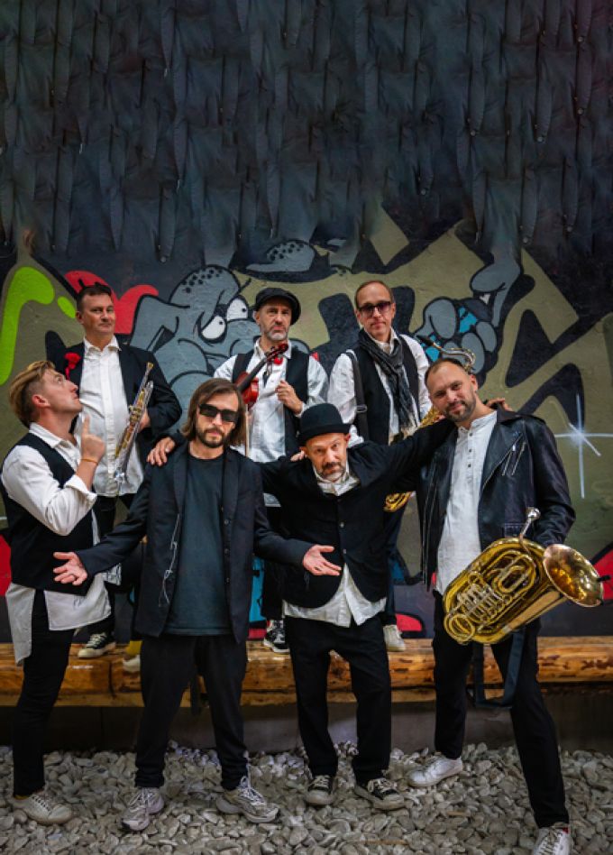 ACID HASID (бар-ресторан Douglas)