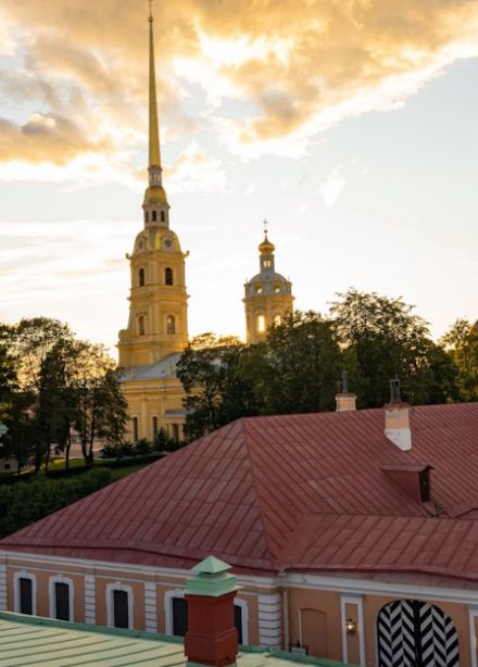 Петропавловская крепость в мини-группе: собор и усыпальница