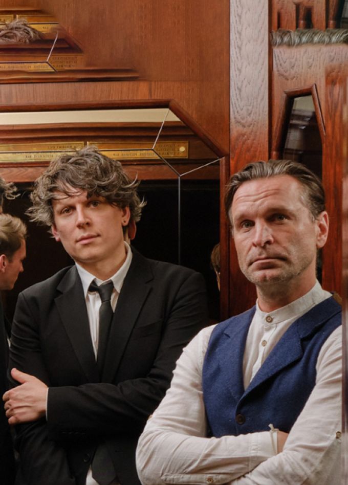 Виктор Добронравов и LRK Trio