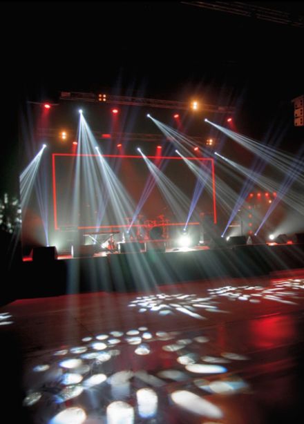 Дискотека - ДА, БРОВИ ВЫЩИПАЛА!