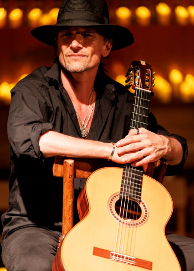 ФЛАМЕНКО. В РИТМЕ ОГНЯ