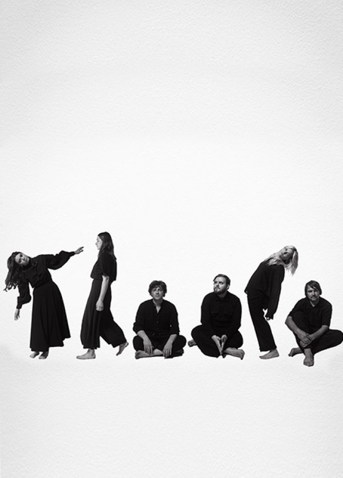 Бонд с кнопкой