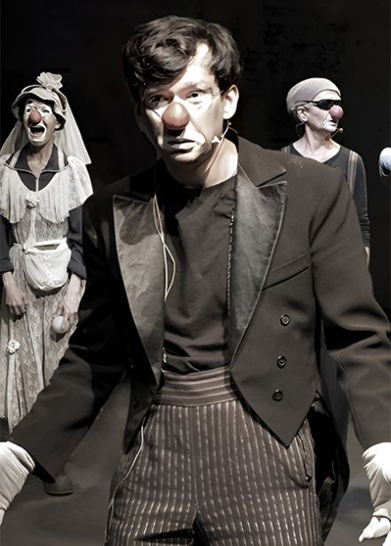 Клоуны (Театр "ОКОЛО", Москва)