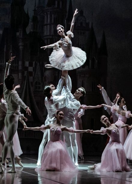 Щелкунчик (Спектакль Театра балета им. Л. Якобсона)