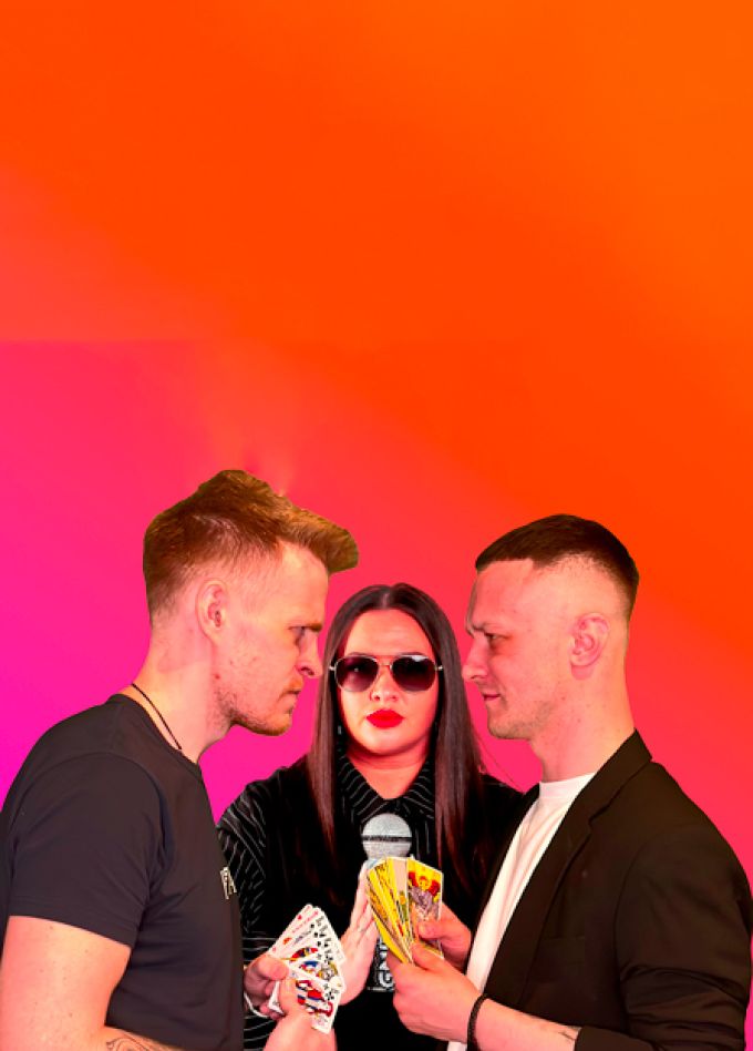 Комедия VS Tapo