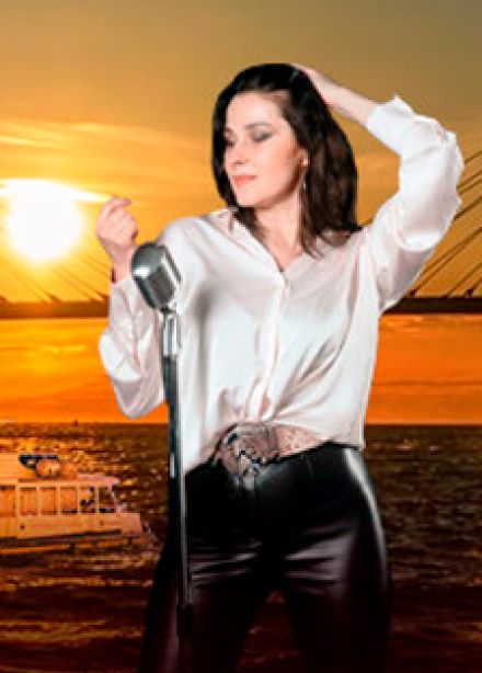 Концерт на закате – золотые часы на Неве и в заливе