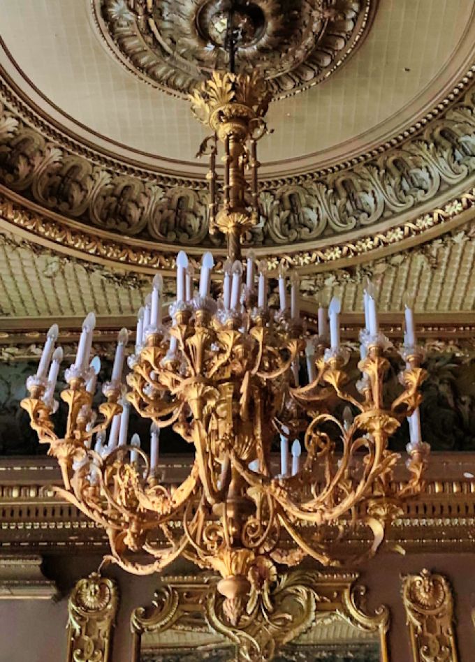 Особняк Брусницыных: лекция внутри, прогулка по интерьерам и чаепитие