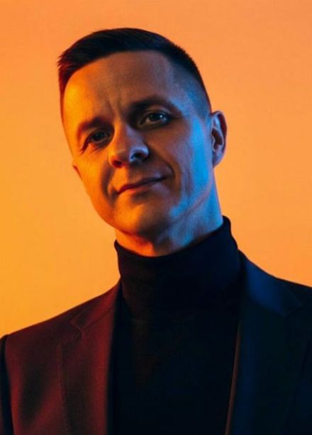 Дмитрий Хмелёв