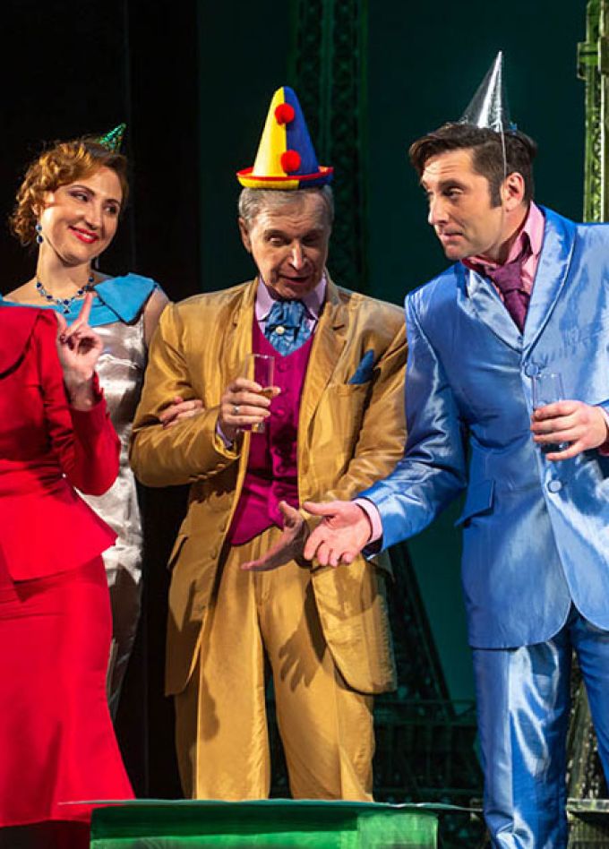 Школа налогоплательщиков (Молодежный театр на Фонтанке)