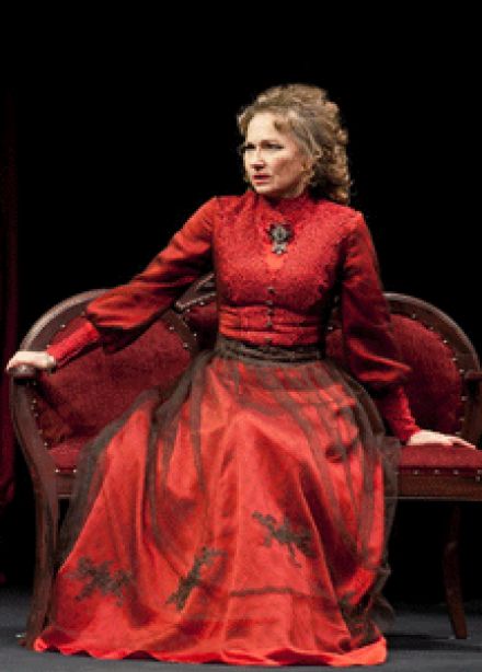 Без вины виноватые (Театр им. Ленсовета)