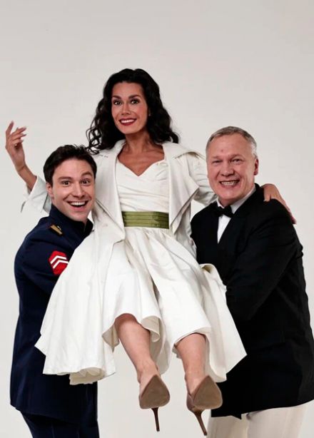 Спектакль "Отпетые мошенники"