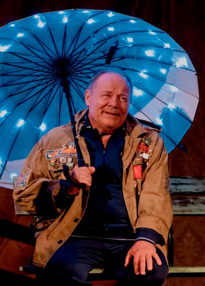 Спектакль "Третий лишний"